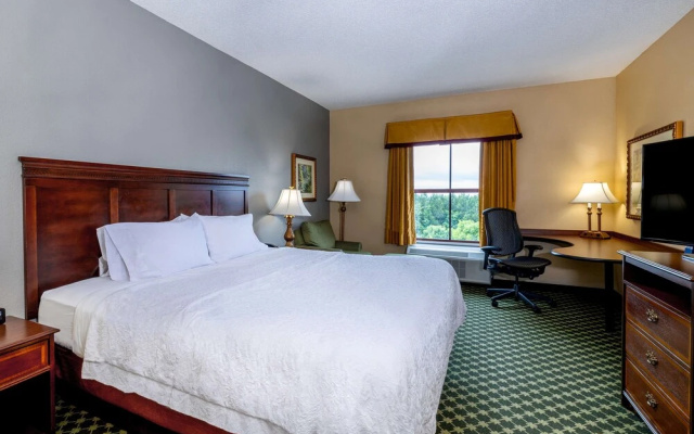 photo 4 of Hampton Inn ATL Lawrenceville I 85 Sugarloaf