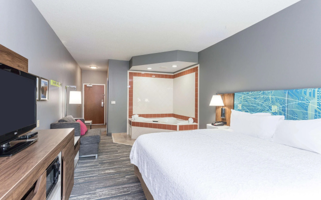 photo 4 of Hampton Inn Auburn