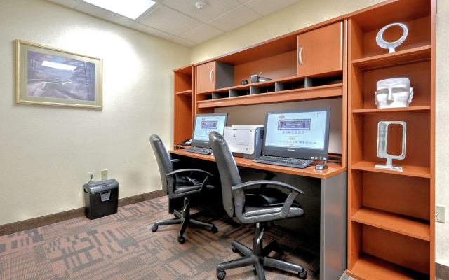 photo 3 of Hampton Inn Batavia