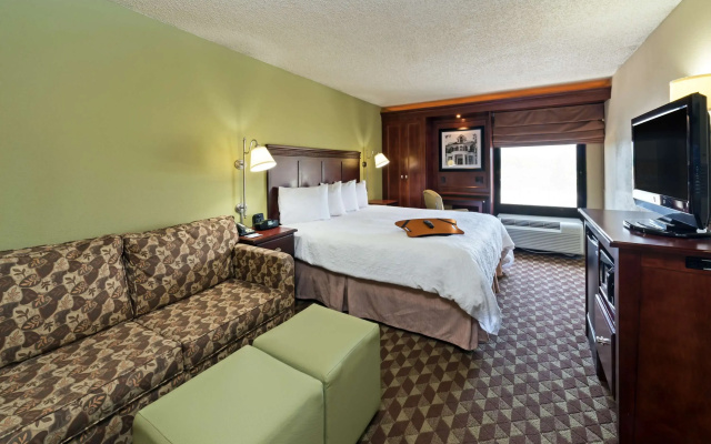 photo 4 of Hampton Inn Baton Rouge - I-10 & College Dr.