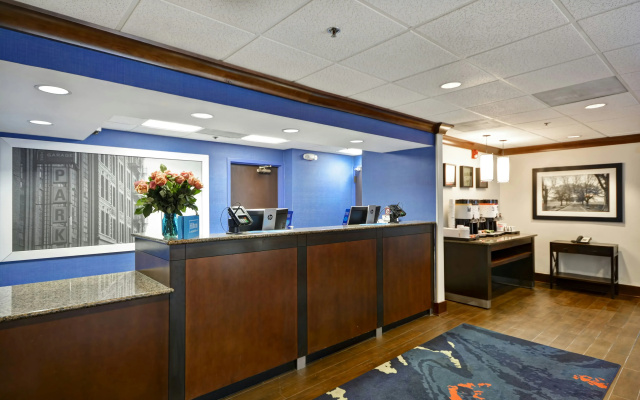 photo 2 of Hampton Inn Birmingham/Mountain Brook
