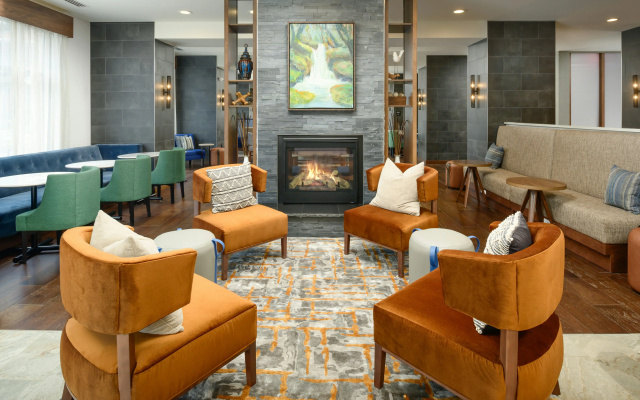 photo 2 of Hampton Inn Blue Ridge