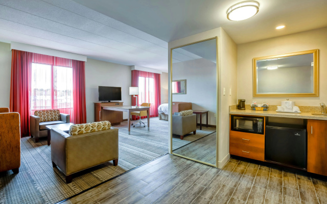 photo 3 of Hampton Inn Boston - Norwood