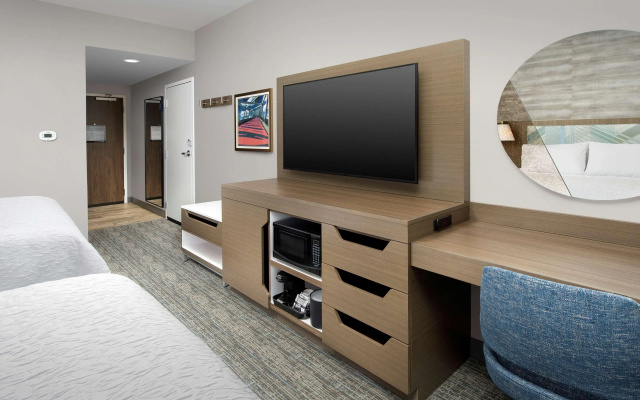 photo 5 of Hampton Inn Boston Logan Airport Chelsea