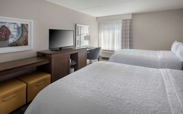 photo 4 of Hampton Inn Boston - Logan Airport