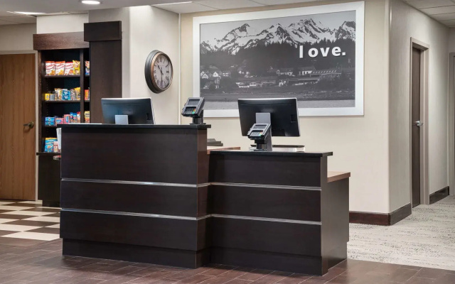 photo 2 of Hampton Inn Boulder - Louisville