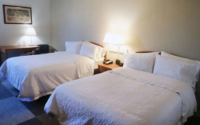 photo 4 of Hampton Inn Burlington/Mt. Holly