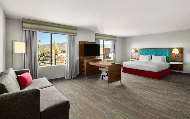photo 2 of Hampton Inn By Hilton Carefree