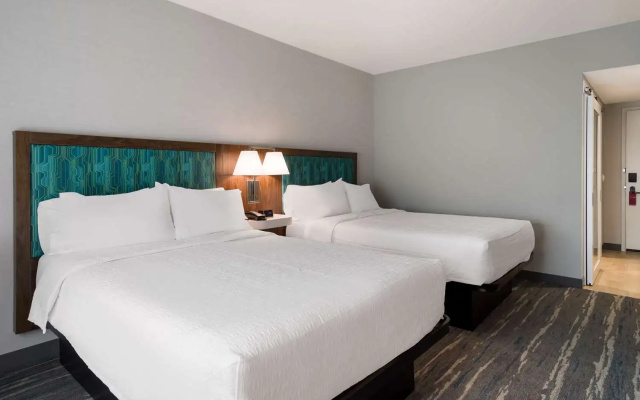 photo 4 of Hampton Inn by Hilton Concord