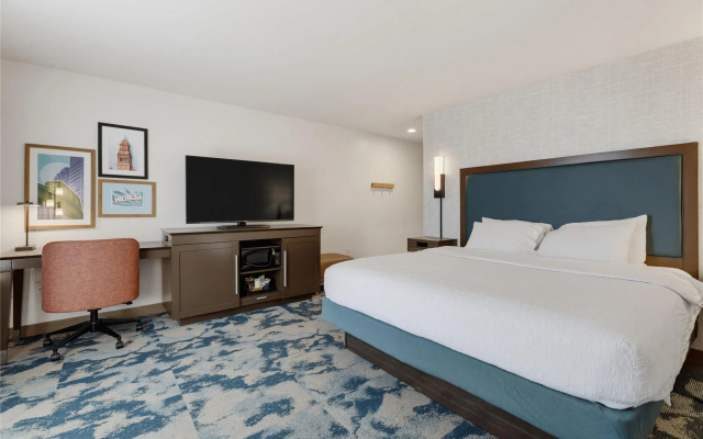 photo 5 of Hampton Inn by Hilton Detroit Dearborn