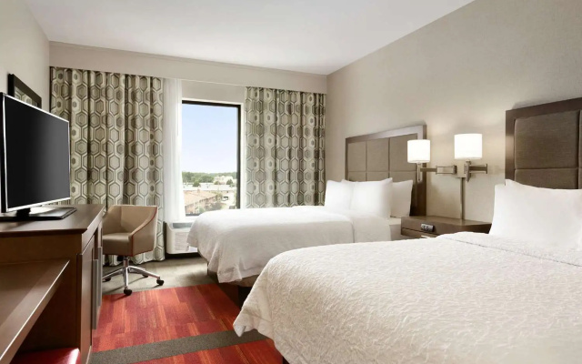photo 4 of Hampton Inn North Olmsted Cleveland Airport