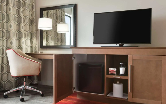 photo 5 of Hampton Inn North Olmsted Cleveland Airport