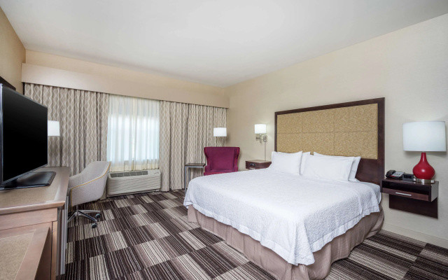photo 3 of Hampton Inn Oxford