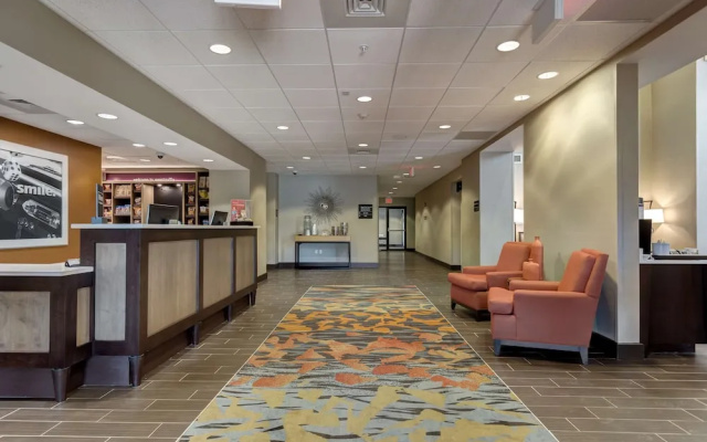 photo 2 of Hampton Inn St. Louis Wentzville