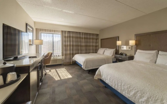 photo 2 of Hampton Inn Carlstadt at The Meadowlands