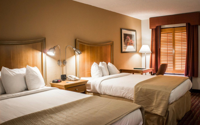 photo 2 of Quality Inn Chapel Hill