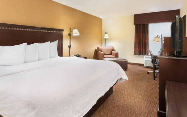 photo 5 of Hampton Inn Charlotte - University Place