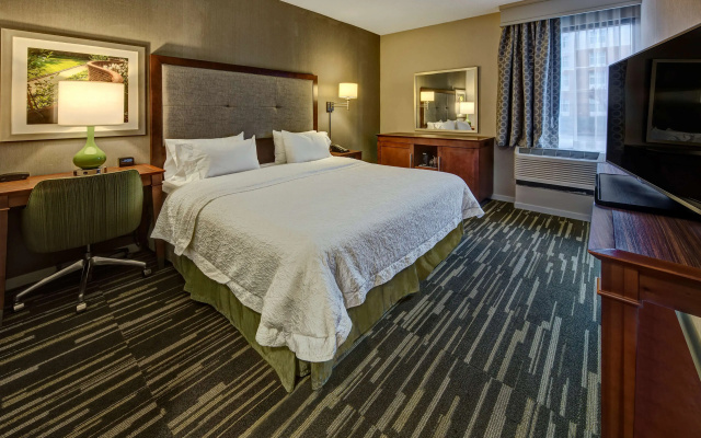 photo 3 of Hampton Inn Charlottesville