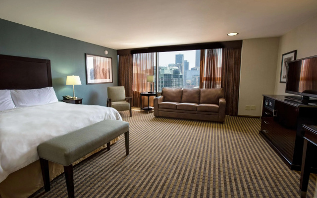 photo 4 of Hampton Inn Chicago Downtown/Magnificent Mile