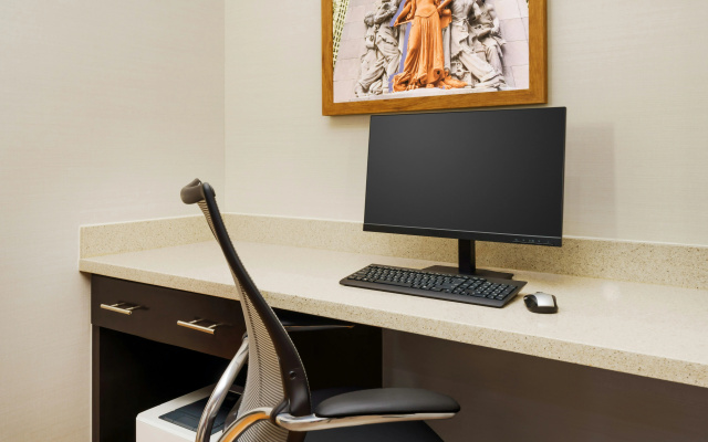 photo 3 of Hampton Inn by Hilton Chicago-Midway Airport