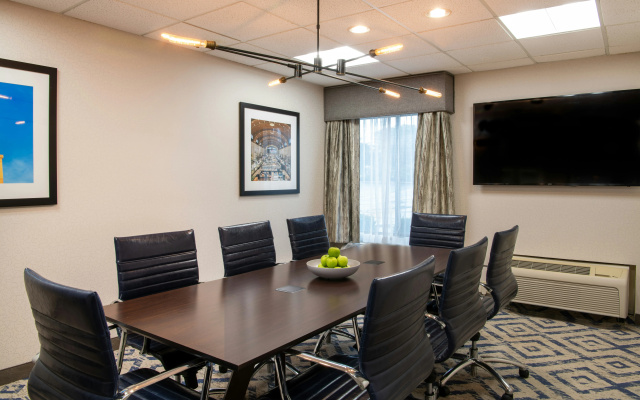 photo 3 of Hampton Inn Cleveland-Solon