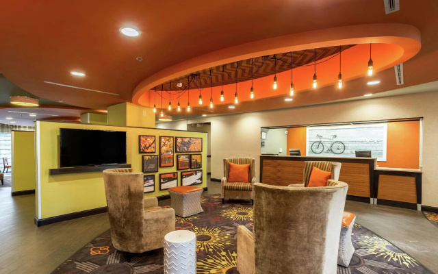 photo 2 of Hampton Inn Jackson-Clinton