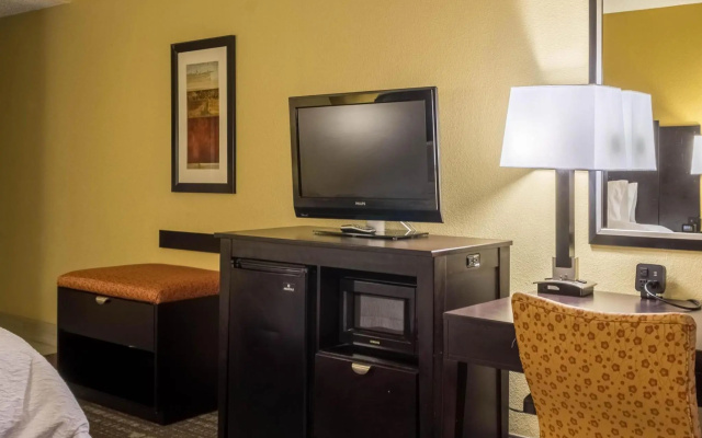 photo 4 of Hampton Inn Jackson-Clinton