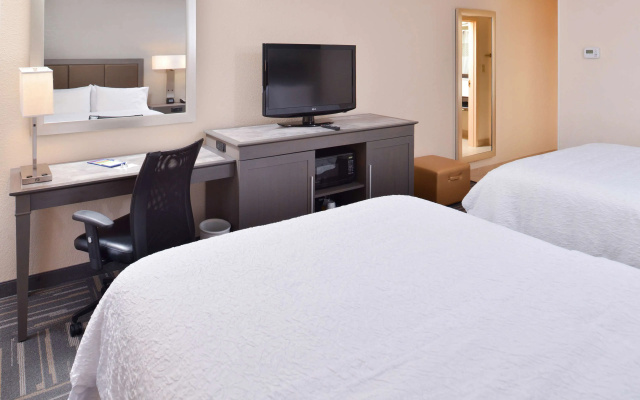 photo 4 of Hampton Inn Orlando at Universal Studios