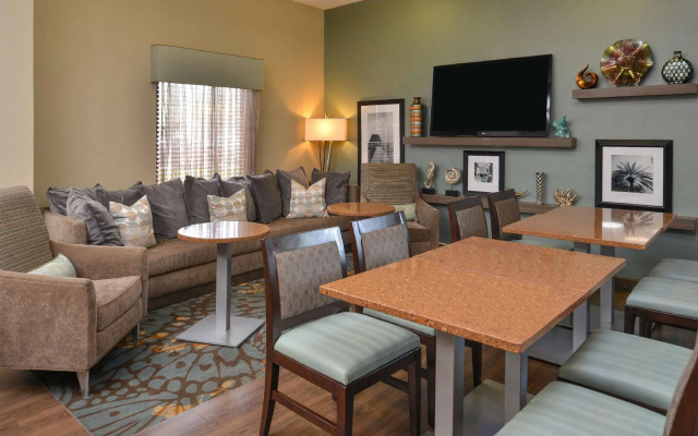 photo 5 of Hampton Inn Orlando at Universal Studios