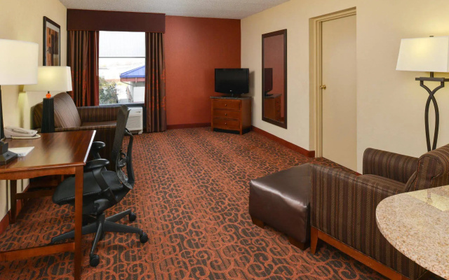 photo 5 of Hampton Inn College Park