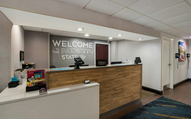 photo 2 of Hampton Inn Columbia-I-26 Airport