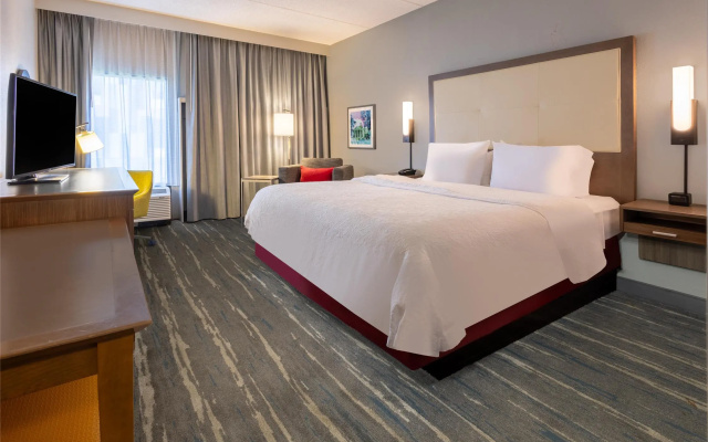 photo 5 of Hampton Inn Commerce