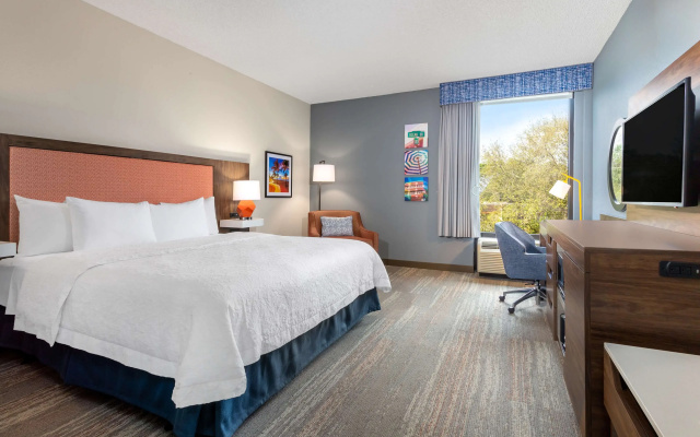 photo 3 of Hampton Inn Ft. Lauderdale-Commercial Blvd.