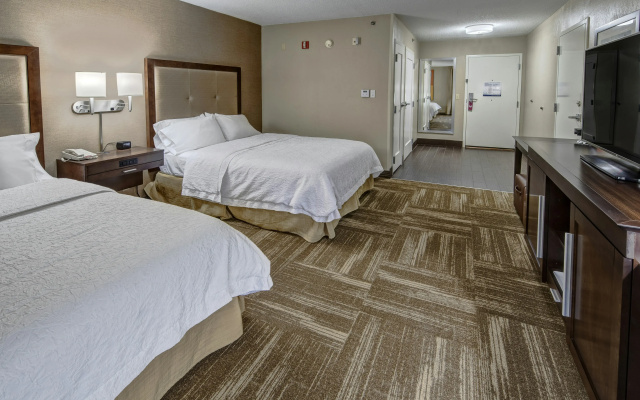 photo 3 of Hampton Inn Corinth