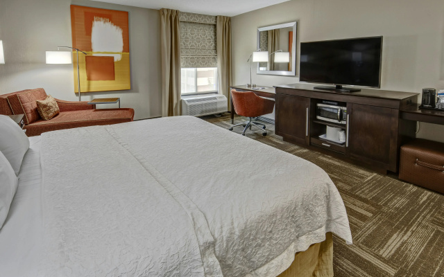 photo 4 of Hampton Inn Corinth