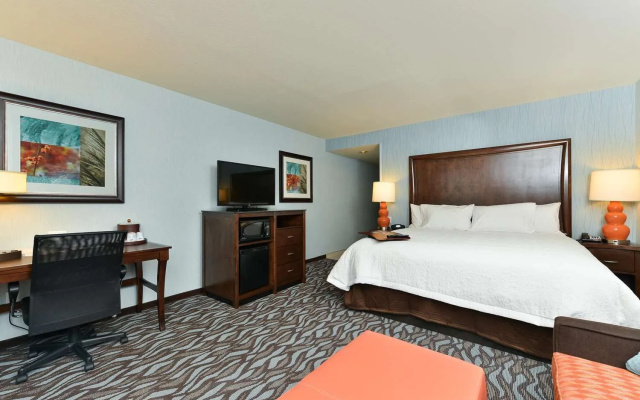 photo 3 of Hampton Inn Corning