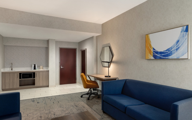 photo 5 of Holiday Inn Express Painted Post-Corning Area by IHG