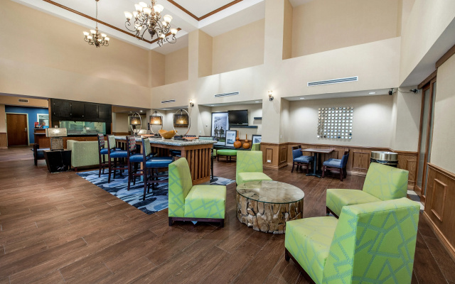 photo 2 of Hampton Inn Dallas-Rockwall