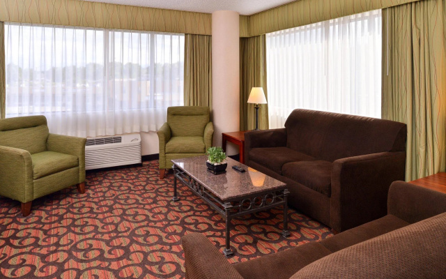 photo 3 of Hampton Inn Denver West Federal Center