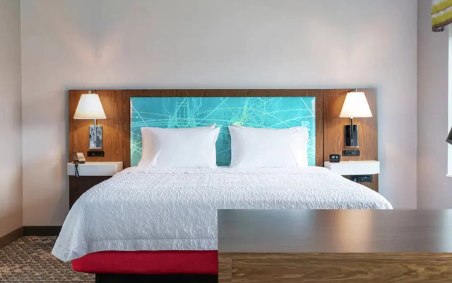 photo 3 of Hampton Inn Detroit Southfield