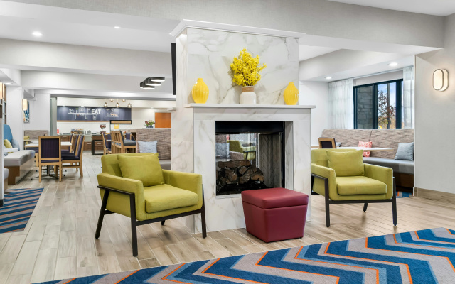 photo 2 of Hampton Inn Detroit/Auburn Hills-North
