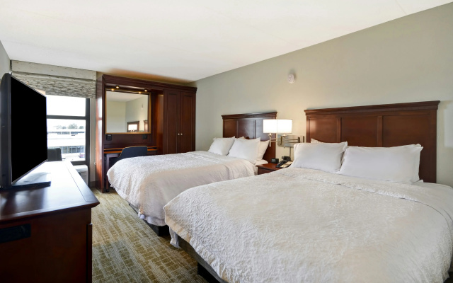 photo 3 of Hampton Inn Detroit/Madison Heights/South Troy