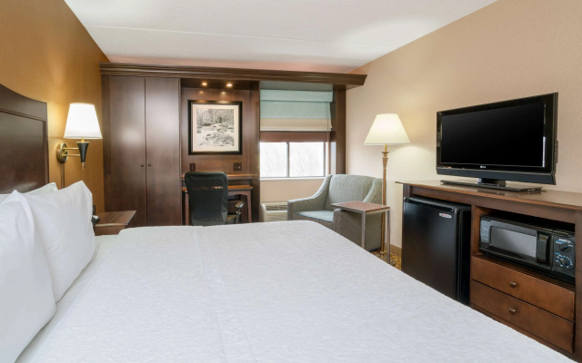 photo 3 of Hampton Inn Downingtown Exton