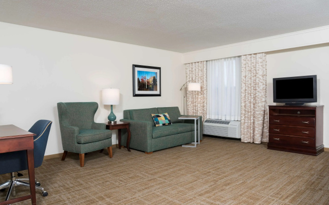 photo 5 of Hampton Inn East Lansing