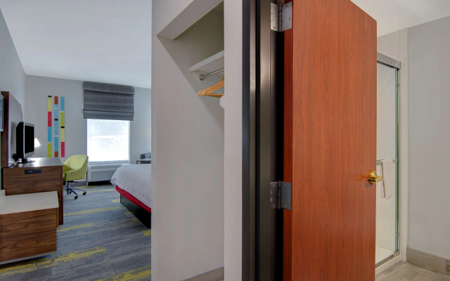 photo 4 of Hampton Inn Fayetteville