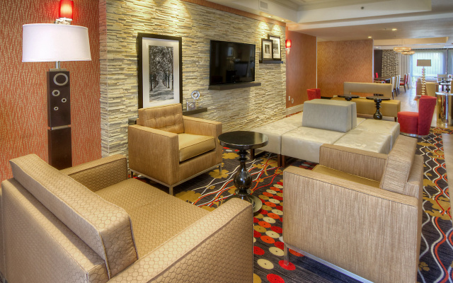 photo 2 of Hampton Inn Fremont