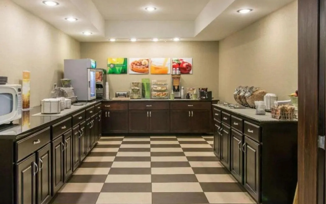 photo 5 of Hampton Inn Fremont