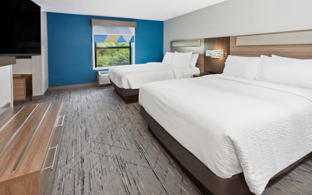 photo 5 of Holiday Inn Express Fremont by IHG