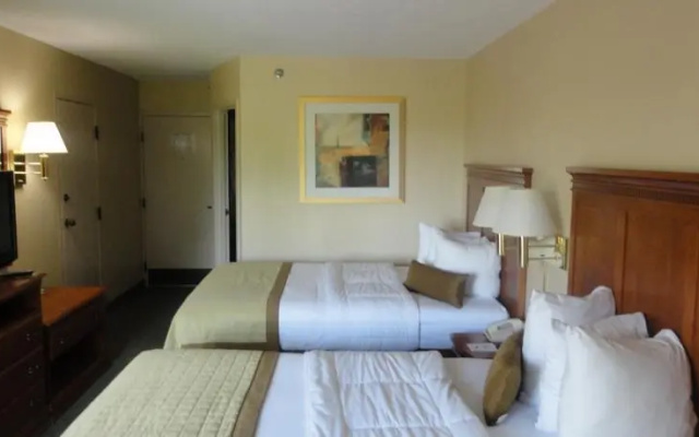 photo 5 of Hampton Inn Greenville-haywood