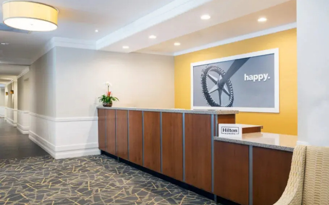 photo 2 of Hampton Inn by Hilton Hallandale Beach Aventura